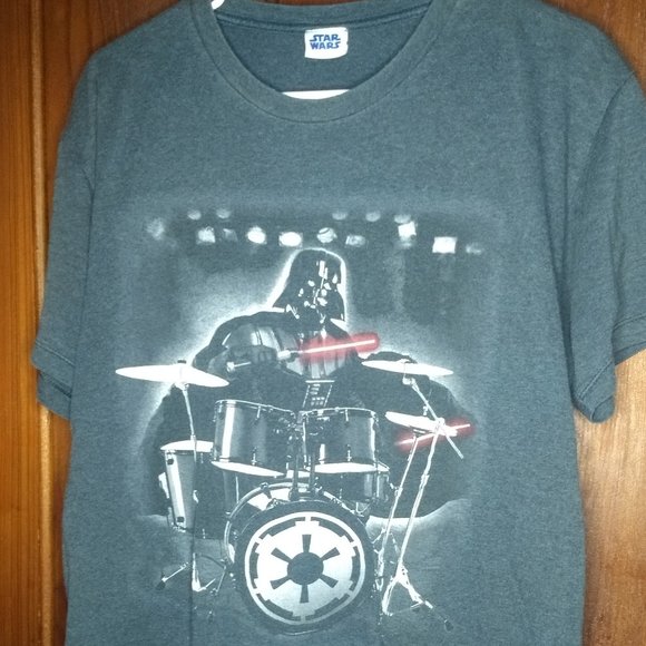 DARTH VADER on DRUMS // STAR WARS T-Shirt // Large Tee Shirt Lightsaber